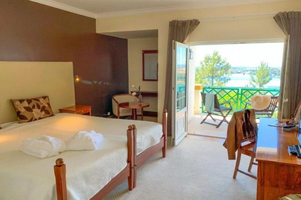 Hotel Segredos De Vale Manso Martinchel Екстериор снимка