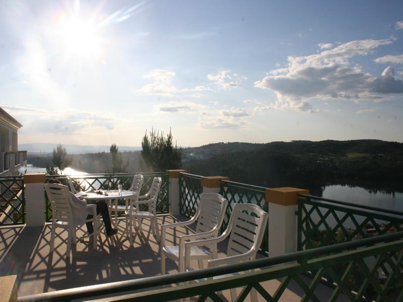 Hotel Segredos De Vale Manso Martinchel Екстериор снимка