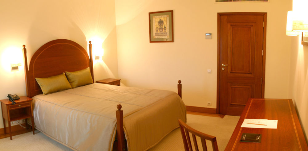 Hotel Segredos De Vale Manso Martinchel Екстериор снимка