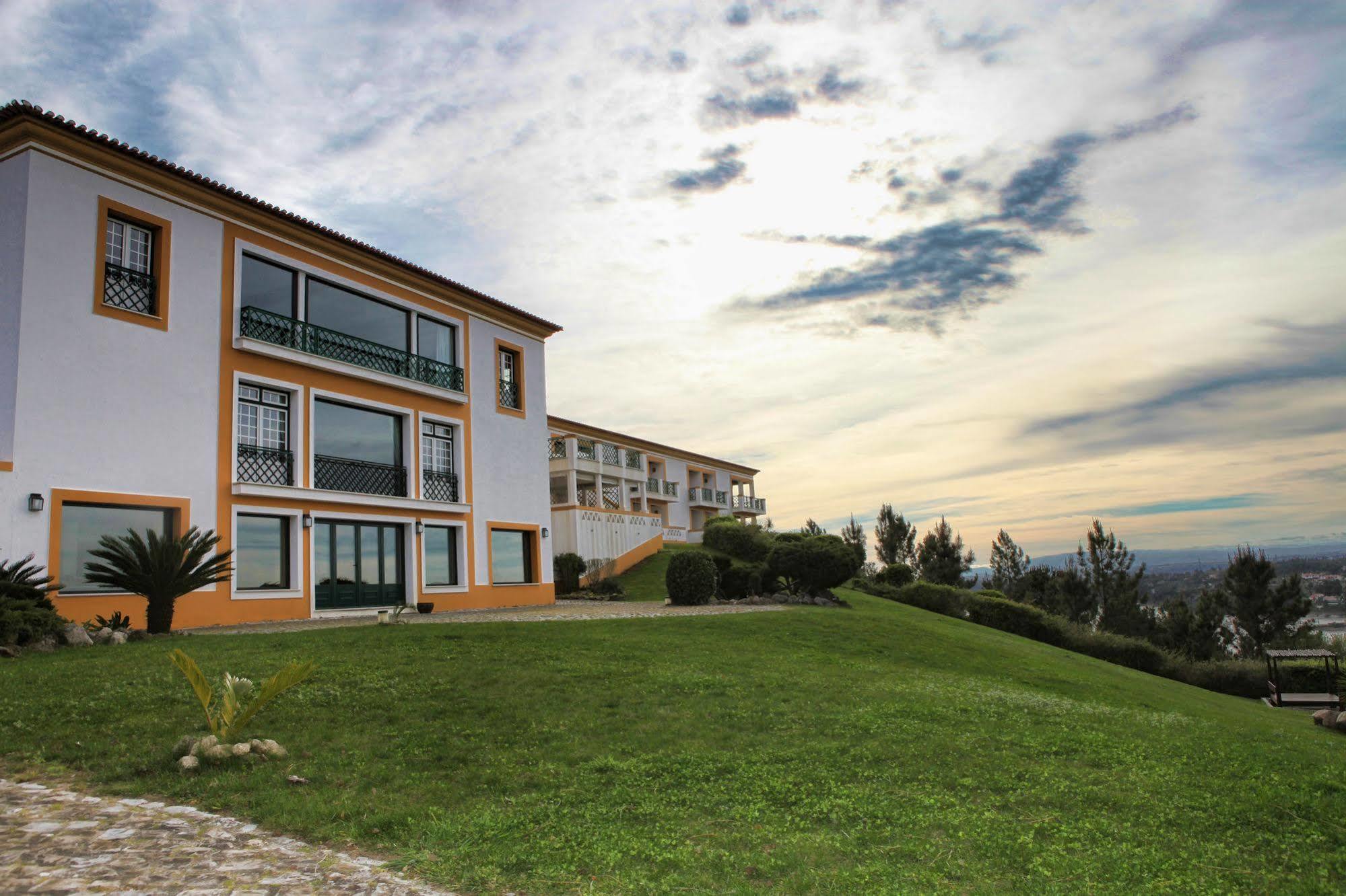 Hotel Segredos De Vale Manso Martinchel Екстериор снимка